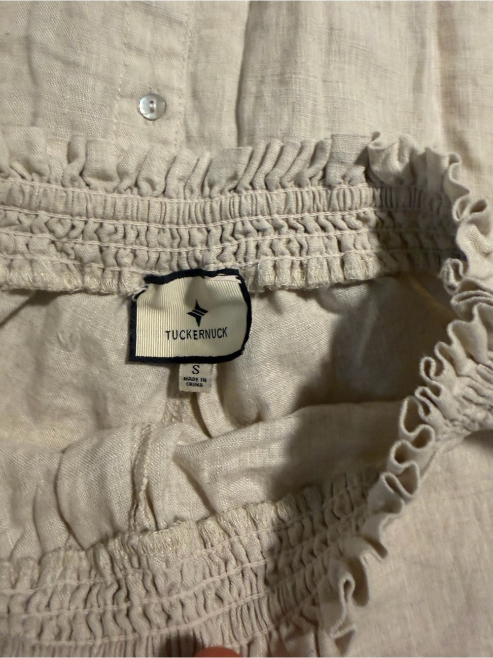 Tuckernuck Cream Linen SET - Top and shorts - Picture 4 of 4